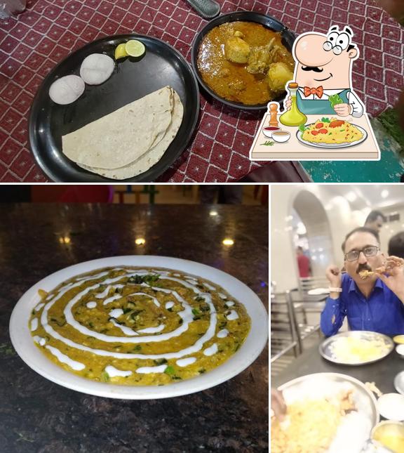 Food at Hotel Chawadi