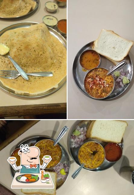 Meals at Hotel Prarthana Deluxe