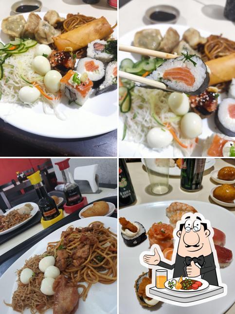 Platos en Restaurante Asia House