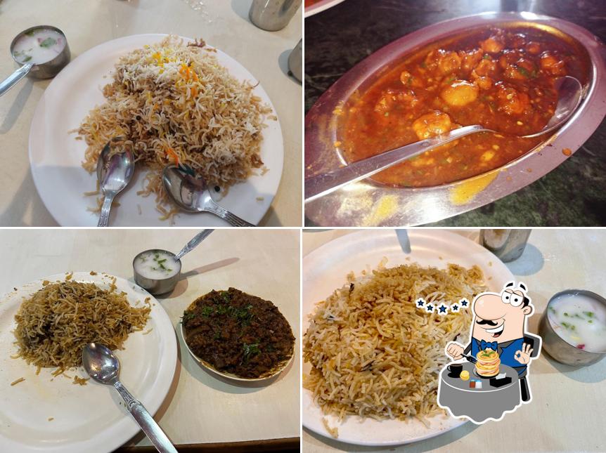 Food at Deepak Hotel