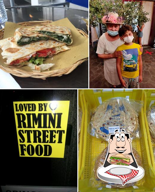 Ordina un panino per pranzo o cena