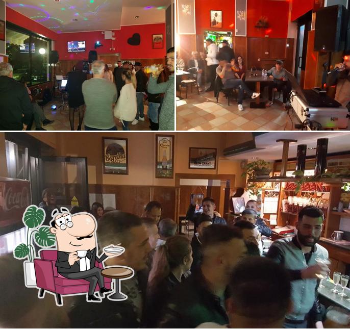 Gli interni di Bar Campione