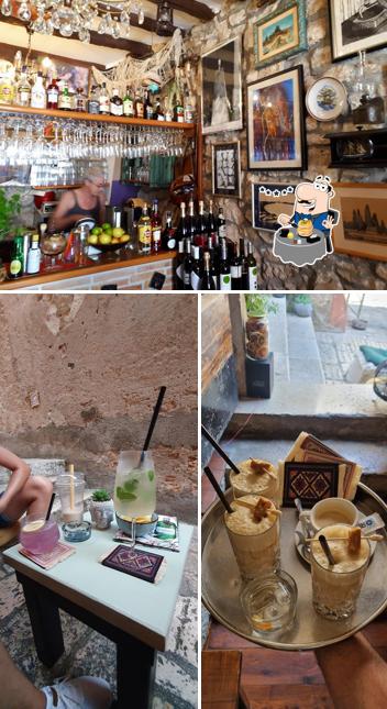 La immagine di cibo e bancone da bar da Cocktail Bar Limbo