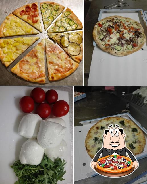 Ordina tra le molte varianti di pizza