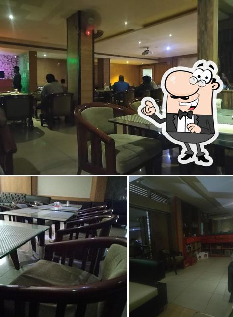 The interior of Ale House Restaurant & Bar