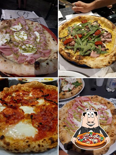 A QBar, puoi provare una bella pizza