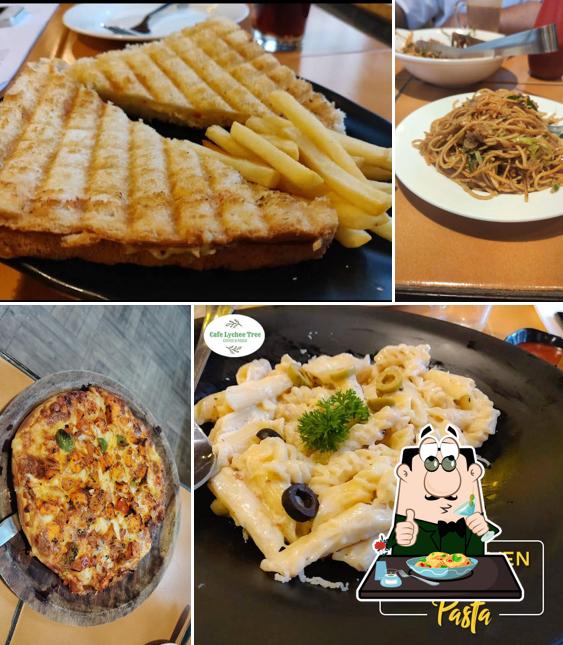 Macaroni and cheese at Cafe Lychee Tree