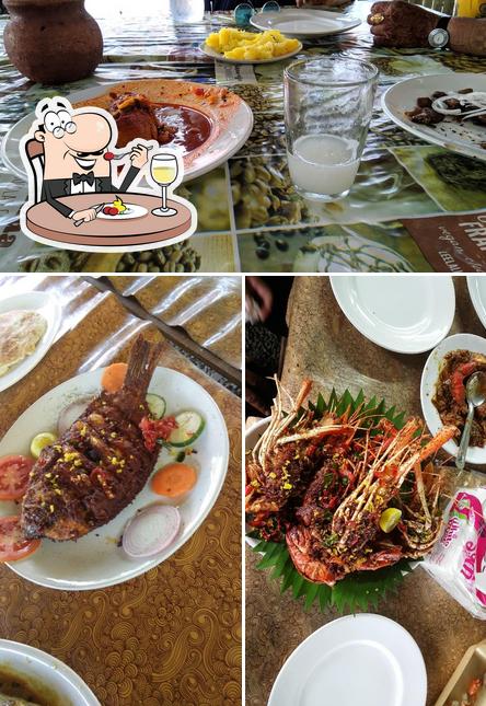 Food at Thollayiram Chira Toddy Parlour