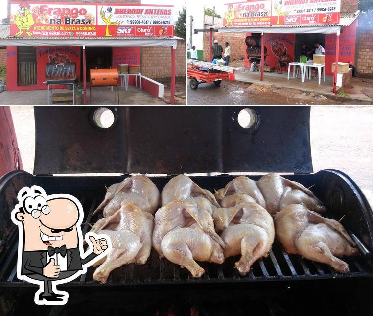Look at this pic of FRANGO NA BRASA MÓVEL