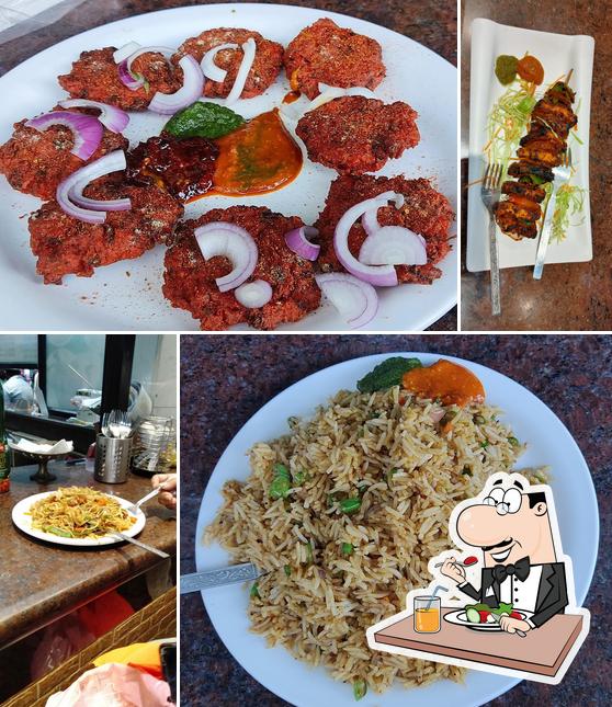 Food at Mambooz Food Court
