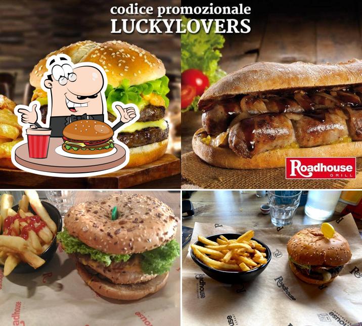 Prenditi un hamburger a Roadhouse Restaurant Treviso Sud