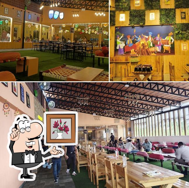 The interior of Kapoor's Cafe - Yelahanka