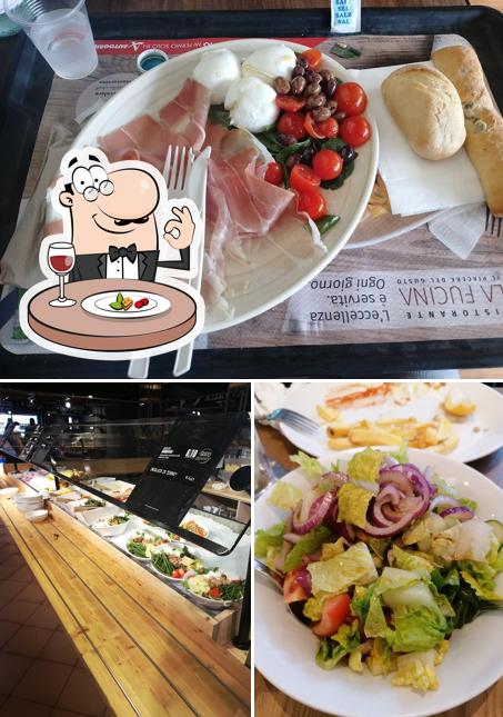 Cibo al Autogrill La Macchia Ovest
