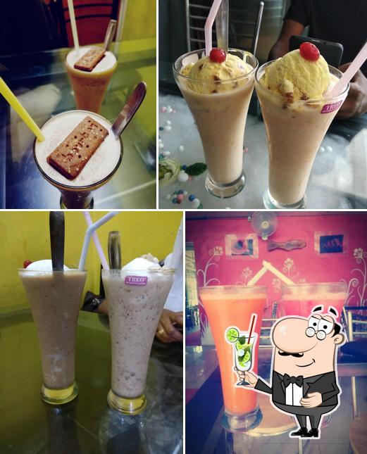 BLUEBERRY Icecream Parlour