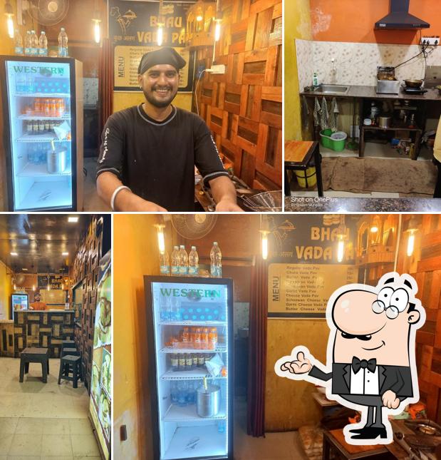 The interior of Bhau Vada Pav