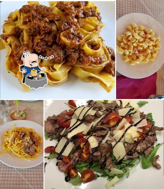 Cibo al "L' Aia del Pozzo " Trattoria/Pizzeria