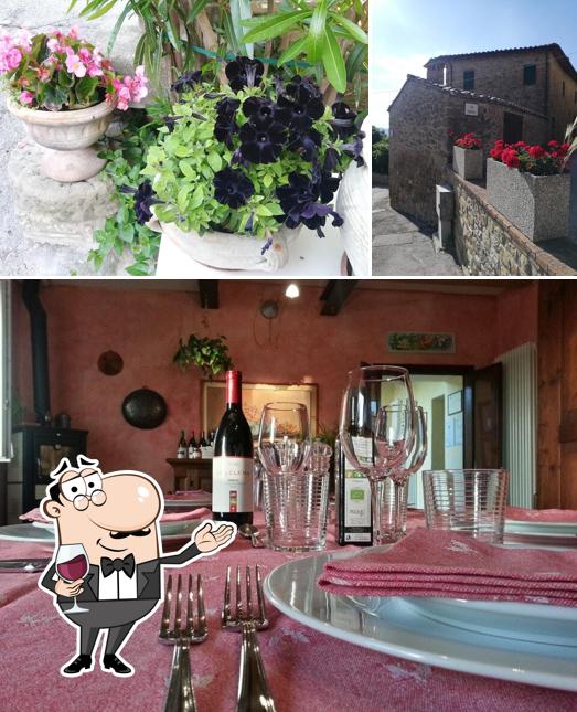 È gradevole godersi un bicchiere di vino a Preggio