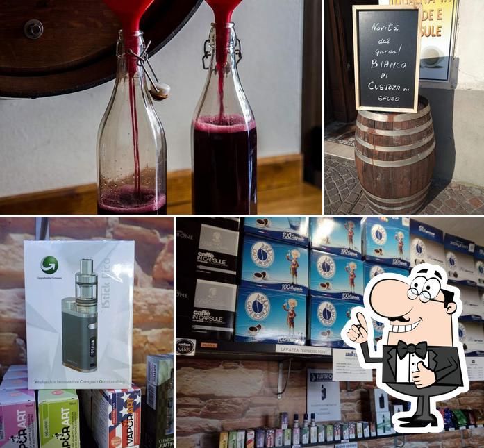 Guarda questa foto di Vino sfuso capsule caffè