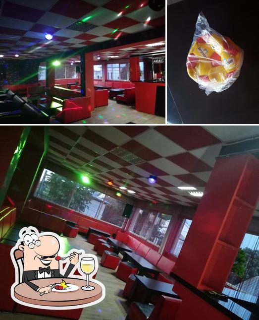 VIP BAR
