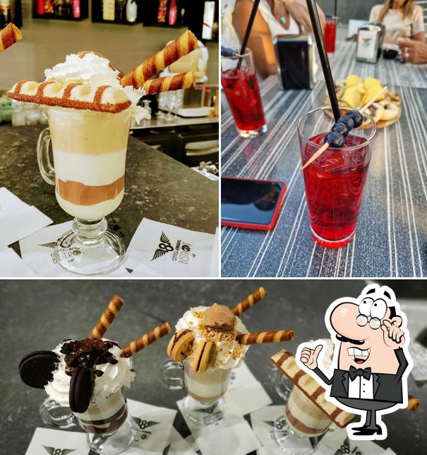 Gli interni di Otto & Angel Cafe