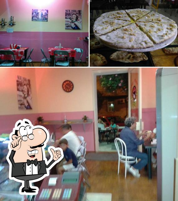 La interni e pizza del ristorante