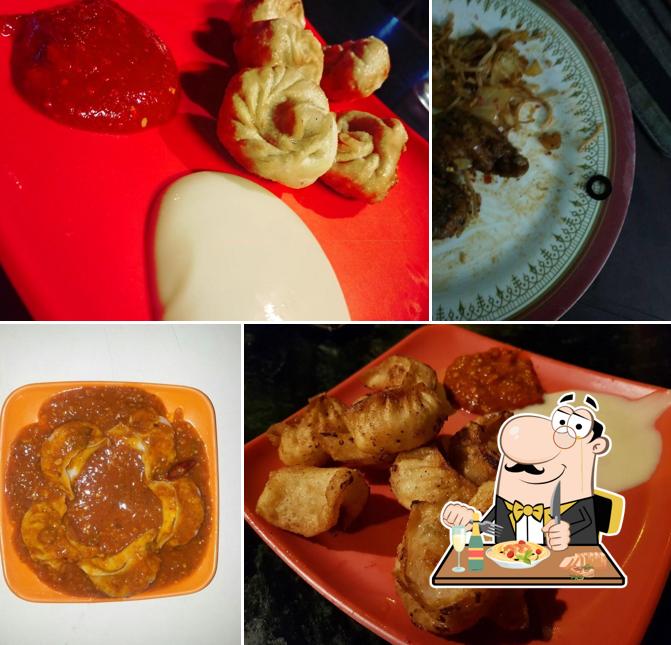 Food at Momoz Corner