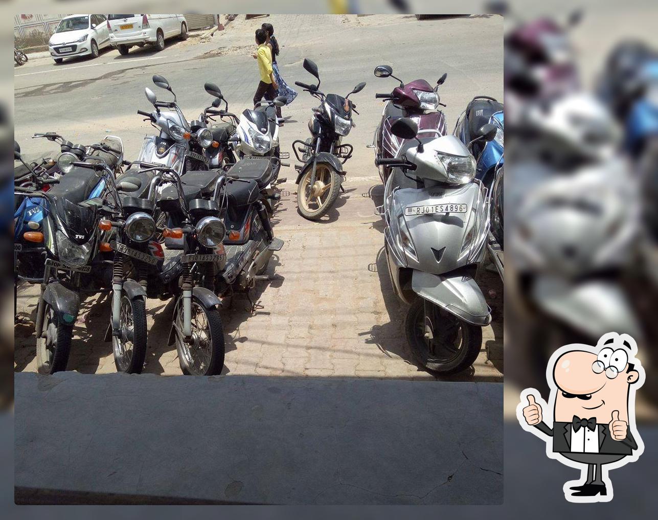 Lucky Motor Bike On Rent