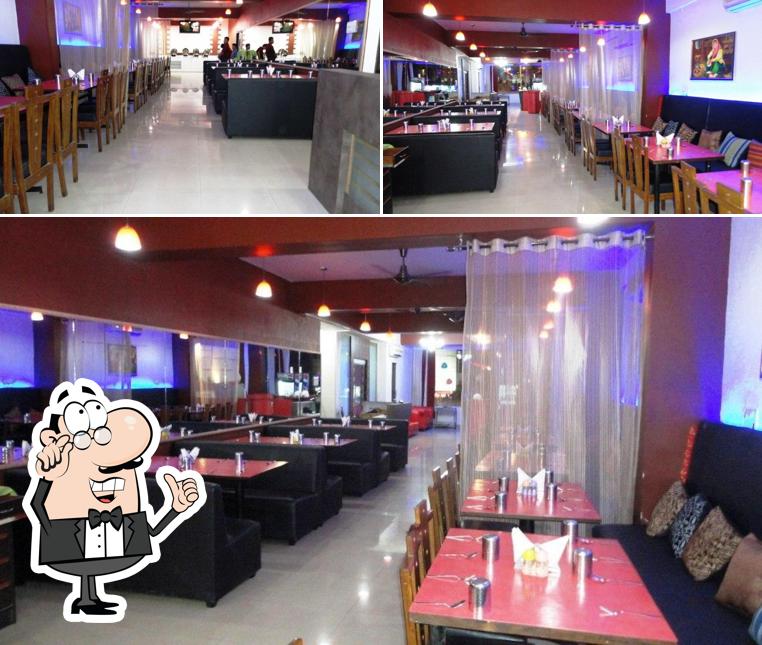 Check out how Spice World looks inside