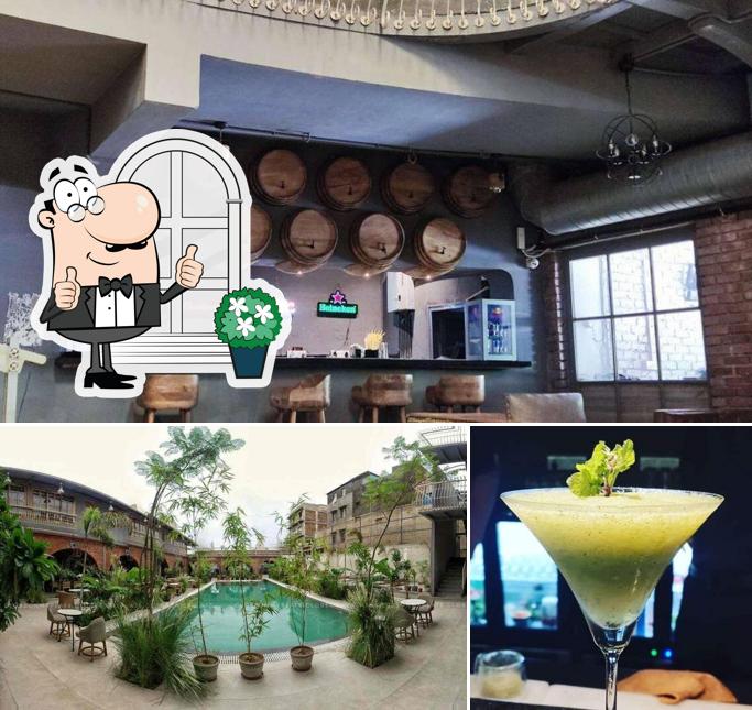 Among various things one can find exterior and alcohol at The Artist House