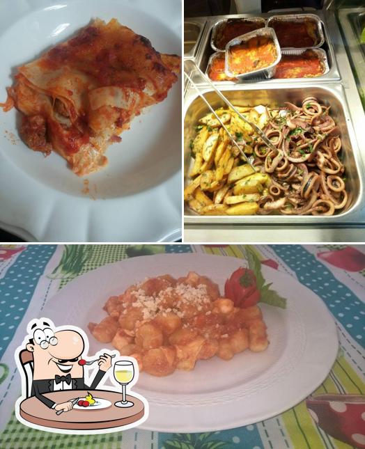 Platti al Donna Maria pizza