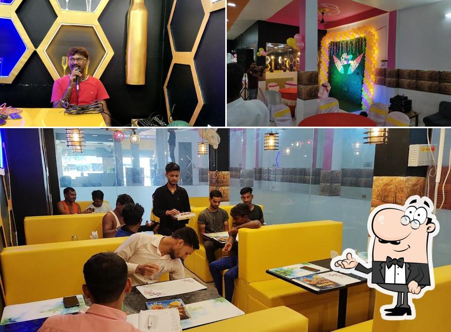 The interior of Hotel Parth