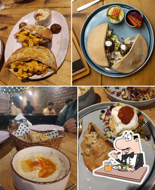 Food at Hummus House