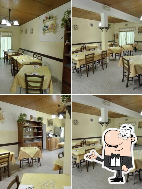 Siediti a un tavolo di Ristorante Pizzeria Elisa