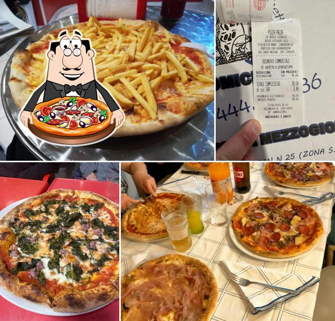 Scegli una pizza a Pizzeria Pizza Pazza