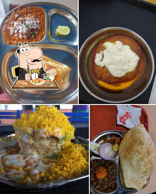 Food at Chat Room