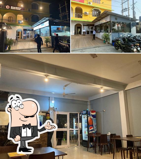 Among various things one can find interior and exterior at Grill Republica