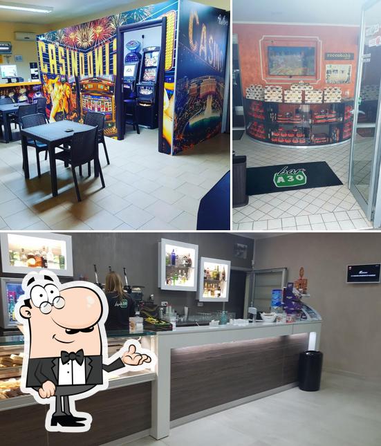Gli interni di Bar A30