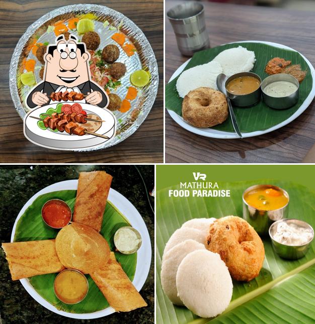 Food at VR Mathura Food Paradise