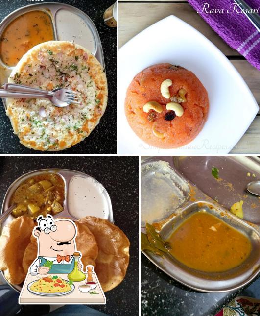 Food at Shri Vijaya Sai Idli Center