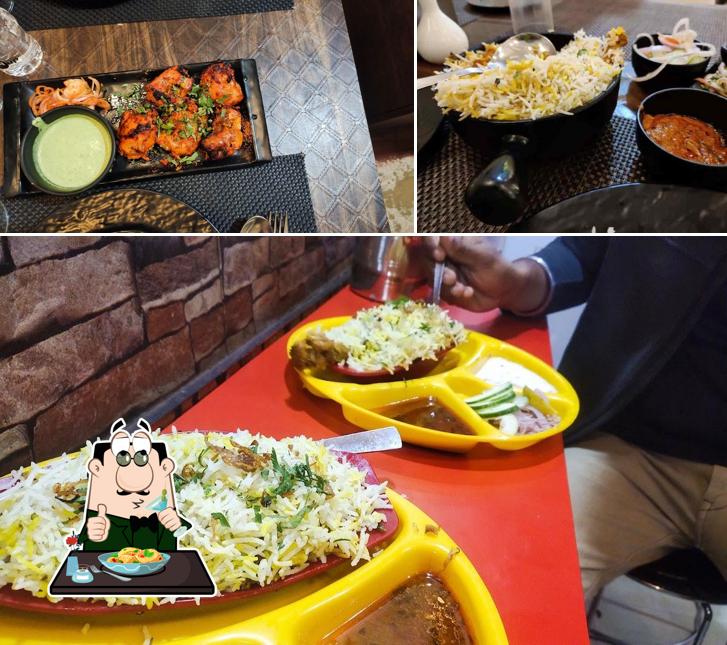 Food at Ba-Dastoor (Ashoka Garden)