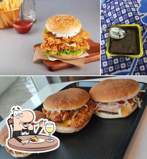 Pulled pork sandwich at Leon's Burgers & Wings Manikonda