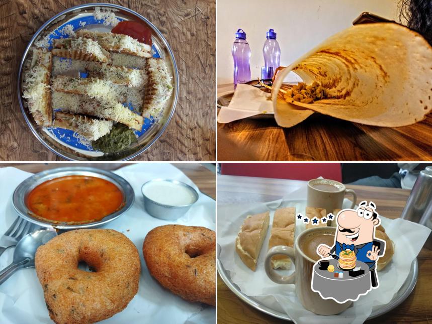 Food at Swadisht - Special Misal & Pavbhaji