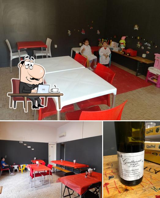 La immagine di interni e alcol da Pizz' Amore e Fantasia