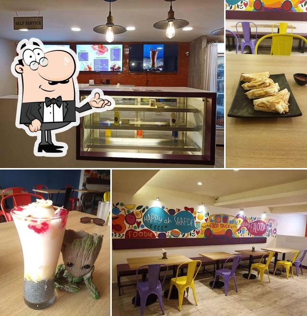 Check out how Firangi Falooda looks inside