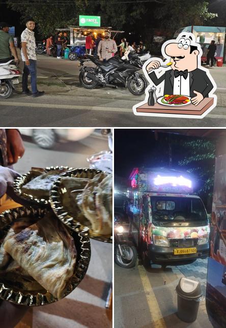 Food at Hoshiarpur Night Food Street