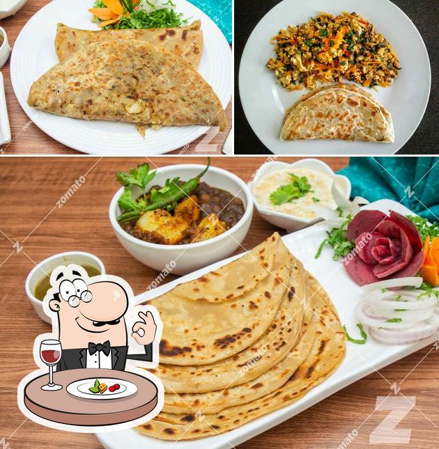 Food at Popular Paratha