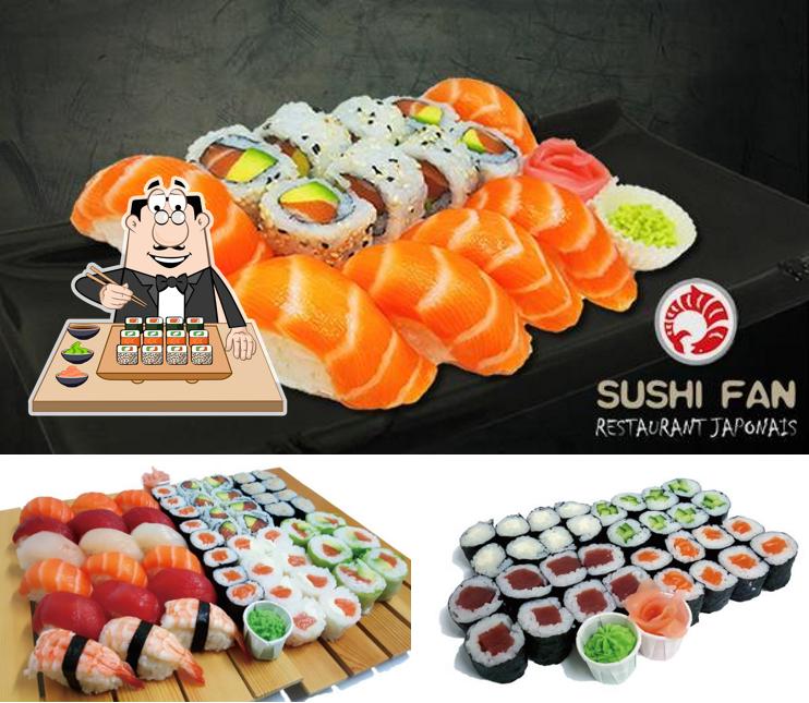 Les sushis sont des aliments populaires provenant du Japon