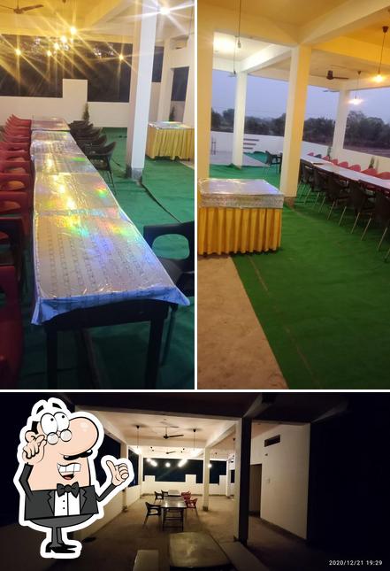 Panjabi Dhaba Aapna Hindu Hotel