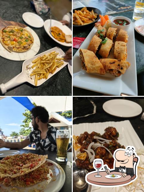 Food at Bubbles Beach Bar