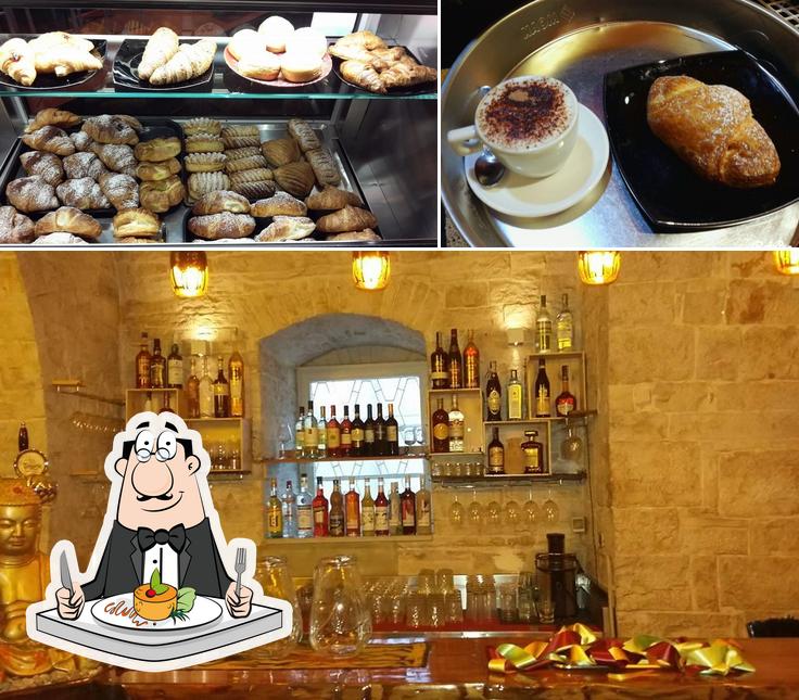 Dai un’occhiata alla foto che raffigura la cibo e vino di NanoMatto Cafe